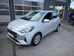 Weiß Gebraucht 2021 Hyundai i10 Trend Kleinwagen | 9.800 € (Fairer Preis)