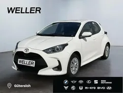Super white 2 (weiss) Neu 2025 Toyota Yaris Hybrid Comfort Kleinwagen | 25.500 € (Fairer Preis)