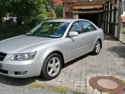 Silber Gebraucht 2006 Hyundai Sonata GLS Limousine | 7.950 € (Teuer)