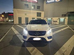Weiß Gebraucht 2019 Mercedes GLE350 AMG line Coupé | 44.999 €