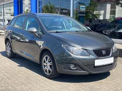 Grau Gebraucht 2011 Seat Ibiza ST Style Kombi | 3.999 € (Fairer Preis)