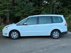 Weiß Gebraucht 2015 Ford Galaxy Van / Kleinbus | 6.000 €
