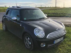 Schwarz Gebraucht 2011 Mini ONE Kleinwagen | 4.700 € (Fairer Preis)