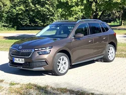 Braun Gebraucht 2021 Skoda Kamiq SUV | 19.990 € (Guter Preis)