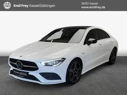 Weiß Gebraucht 2021 Mercedes CLA200 AMG Limousine | 30.990 € (Fairer Preis)