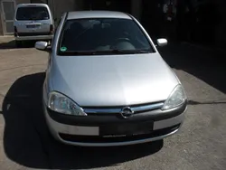 Silber Gebraucht 2002 Opel Corsa Comfort Limousine | 1.600 € (Fairer Preis)