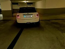 Weiß Gebraucht 2007 Mini Cooper Kleinwagen | 2.000 €