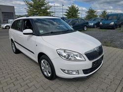 Weiß Gebraucht 2013 Skoda Fabia Kombi | 3.800 € (Fairer Preis)