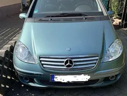 Blau Gebraucht 2004 Mercedes A180 Classic Limousine | 1.200 € (Guter Preis)