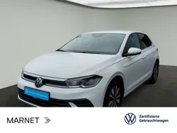 Weiß Gebraucht 2024 VW Polo Move Limousine | 18.390 € (Guter Preis)