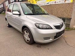 Silber Gebraucht 2005 Mazda 2 Active Limousine | 1.500 € (Guter Preis)