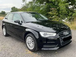 Schwarz Gebraucht 2016 Audi A3 Ambiente Limousine | 12.800 € (Guter Preis)