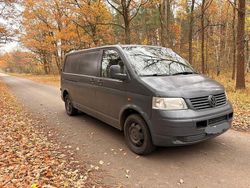 Grün Gebraucht 2005 VW T5 Van | 5.000 € (Guter Preis)