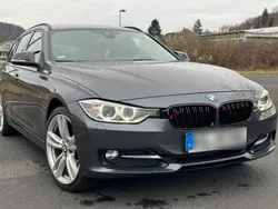 Blau Gebraucht 2014 BMW 320 Sport Line Kombi | 12.250 € (Etwas zu teuer)