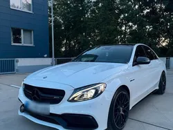 Weiß Gebraucht 2017 Mercedes C63 AMG AMG Limousine | 46.000 € (Fairer Preis)