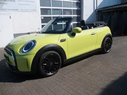 Gelb Gebraucht 2023 Mini Cooper Cabriolet Classic Cabrio | 24.950 € (Guter Preis)