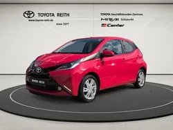 Super red 5 Gebraucht 2015 Toyota Aygo X-play Kleinwagen | 7.410 € (Superpreis)