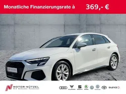 Weiß Gebraucht 2023 Audi A3 Sportback S-Line Limousine | 28.330 € (Guter Preis)