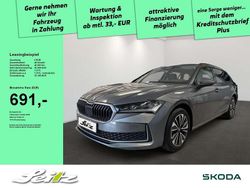 Graphite grau metallic Gebraucht 2025 Skoda Superb Selection Kombi | 44.498 €