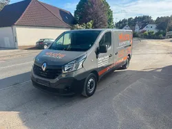 Grau Gebraucht 2018 Renault Trafic Komfort Van | 7.390 € (Superpreis)