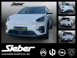 Snow white pearl Gebraucht 2022 Kia e-Niro 3 SUV | 23.790 € (Guter Preis)