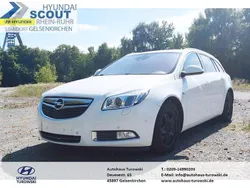 Weiß Gebraucht 2013 Opel Insignia S Kombi | 3.950 € (Fairer Preis)