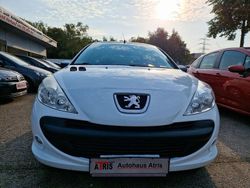 Weiß Gebraucht 2012 Peugeot 206+ Kleinwagen | 2.450 € (Fairer Preis)