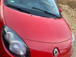 Rot Gebraucht 2011 Renault Twingo Kleinwagen | 2.199 €