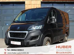 Schwarz Gebraucht 2019 Peugeot Boxer Premium Van | 13.899 € (Superpreis)