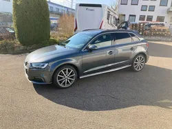 Grau Gebraucht 2018 Audi A3 Sportback e-tron S-Line Limousine | 17.780 € (Superpreis)