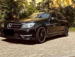 Mercedes C63 AMG