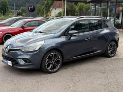 Grau Gebraucht 2017 Renault Clio IV Intens Limousine | 10.999 € (Etwas zu teuer)