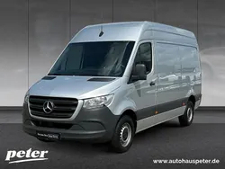 Iridiumsilber metallic Gebraucht 2024 Mercedes Sprinter Van | 42.828 € (Teuer)