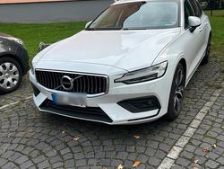 Weiß Gebraucht 2020 Volvo V60 Inscription Kombi | 24.000 € (Superpreis)