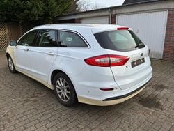 Weiß Gebraucht 2016 Ford Mondeo Kombi | 2.999 € (Fairer Preis)