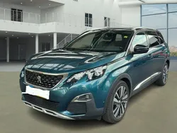 Grün Gebraucht 2019 Peugeot 5008 GT-line Van / Kleinbus | 15.550 € (Etwas zu teuer)