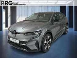 Dolomitgrau Gebraucht 2024 Renault Mégane Limousine | 26.950 € (Superpreis)