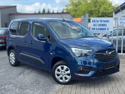 Blau Gebraucht 2022 Opel Combo Life Elegance Van / Kleinbus | 13.300 € (Fairer Preis)