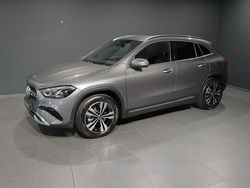 Metalliclack mountaingrau Gebraucht 2025 Mercedes GLA180 Progressive SUV | 35.790 € (Guter Preis)