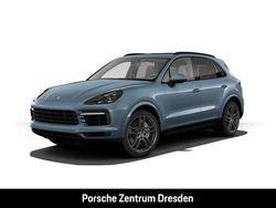 Biskayablaumetallic (metallic) Gebraucht 2017 Porsche Cayenne SUV | 54.900 €