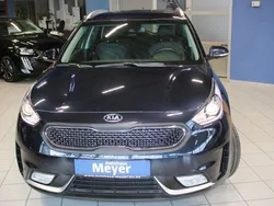 (b4u) gravity blue m Gebraucht 2017 Kia Niro SUV | 17.410 € (Fairer Preis)