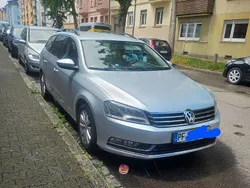 Silber Gebraucht 2014 VW Passat Comfortline Kombi | 7.000 € (Guter Preis)