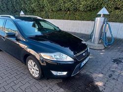 Schwarz Gebraucht 2009 Ford Mondeo Kombi | 3.300 €