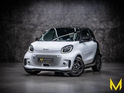 Weiß Gebraucht 2023 Smart ForTwo Coupé Prime Exclusive Coupé | 17.777 € (Teuer)