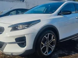 Weiß Gebraucht 2021 Kia XCeed Xdition SUV | 17.880 € (Fairer Preis)