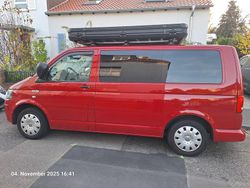 Rot Gebraucht 2013 VW T5 Van | 23.200 €