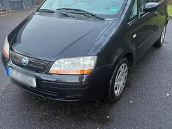 Schwarz Gebraucht 2007 Fiat Idea Van / Kleinbus | 1.600 €