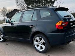 Schwarz Gebraucht 2004 BMW X3 SUV | 2.500 € (Fairer Preis)