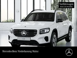 Polarweiß Gebraucht 2024 Mercedes GLB200 Progressive SUV | 41.990 € (Fairer Preis)