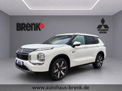 Titanweiß Neu 2025 Mitsubishi Outlander P-HEV SUV | 47.850 € (Guter Preis)